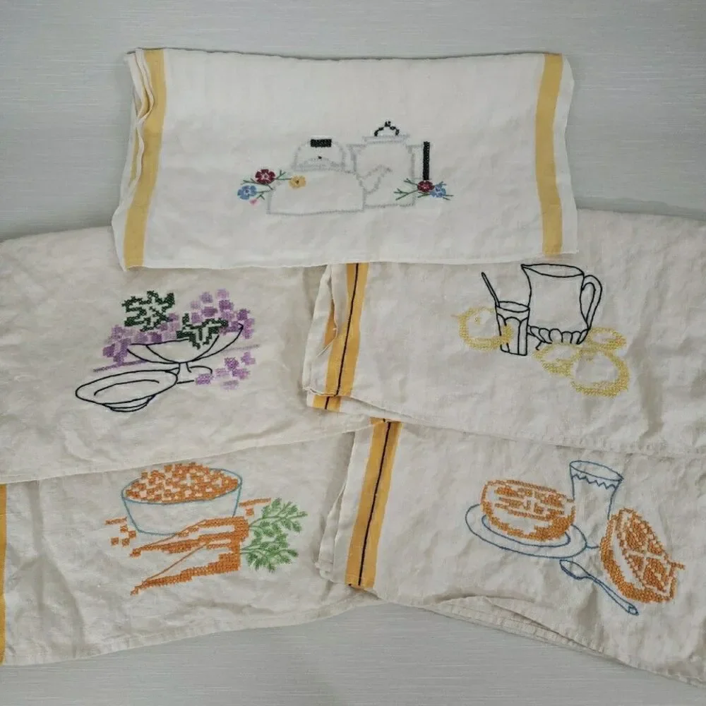 Vintage 6 Bread Tea Towels Embroidered 37
